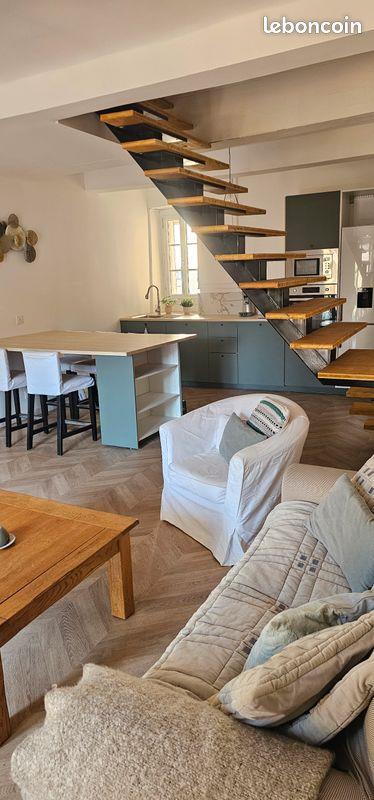 Maison à louer, 65m², Saint-Mitre-les-Remparts