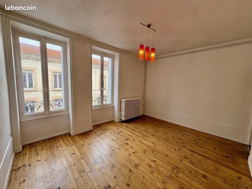 Appartement à louer, 66m², Riorges
