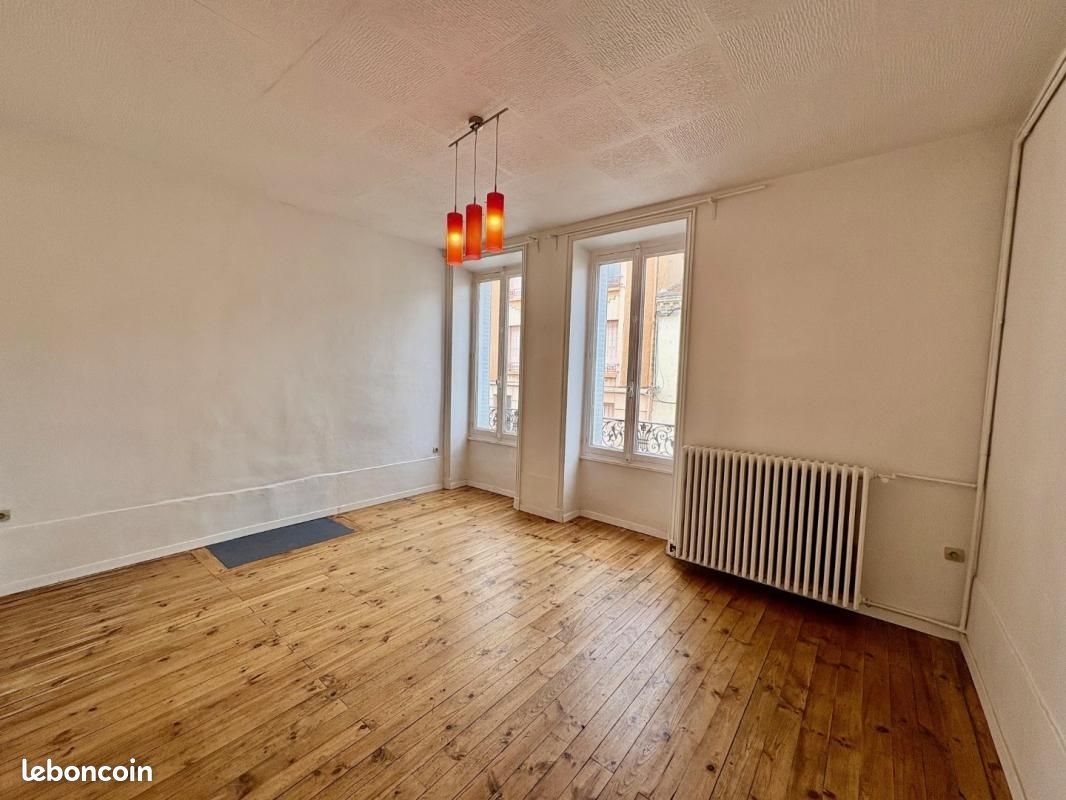 Appartement à louer, 66m², Riorges