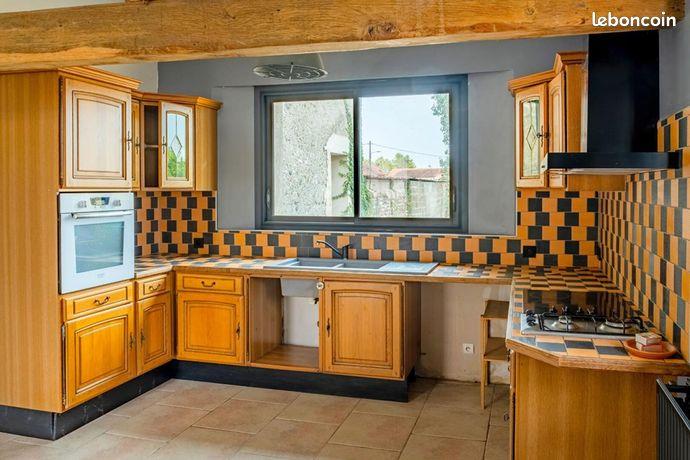 Maison à vendre, 254m², Aurensan