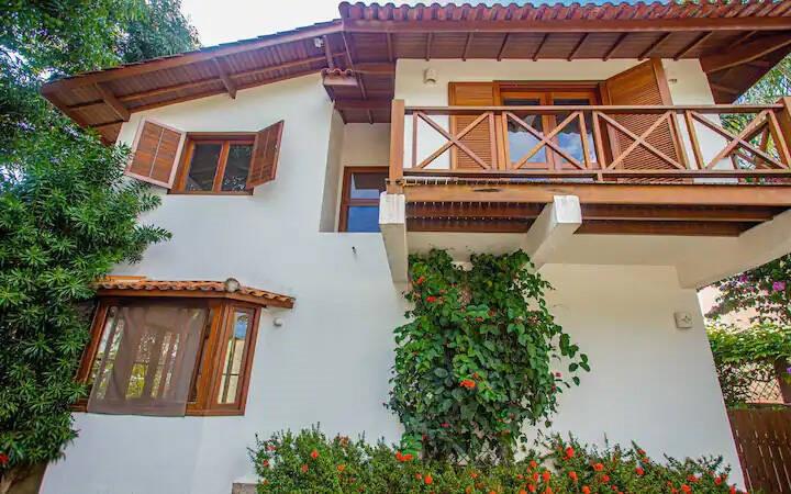 Purchase: House (11630-000)