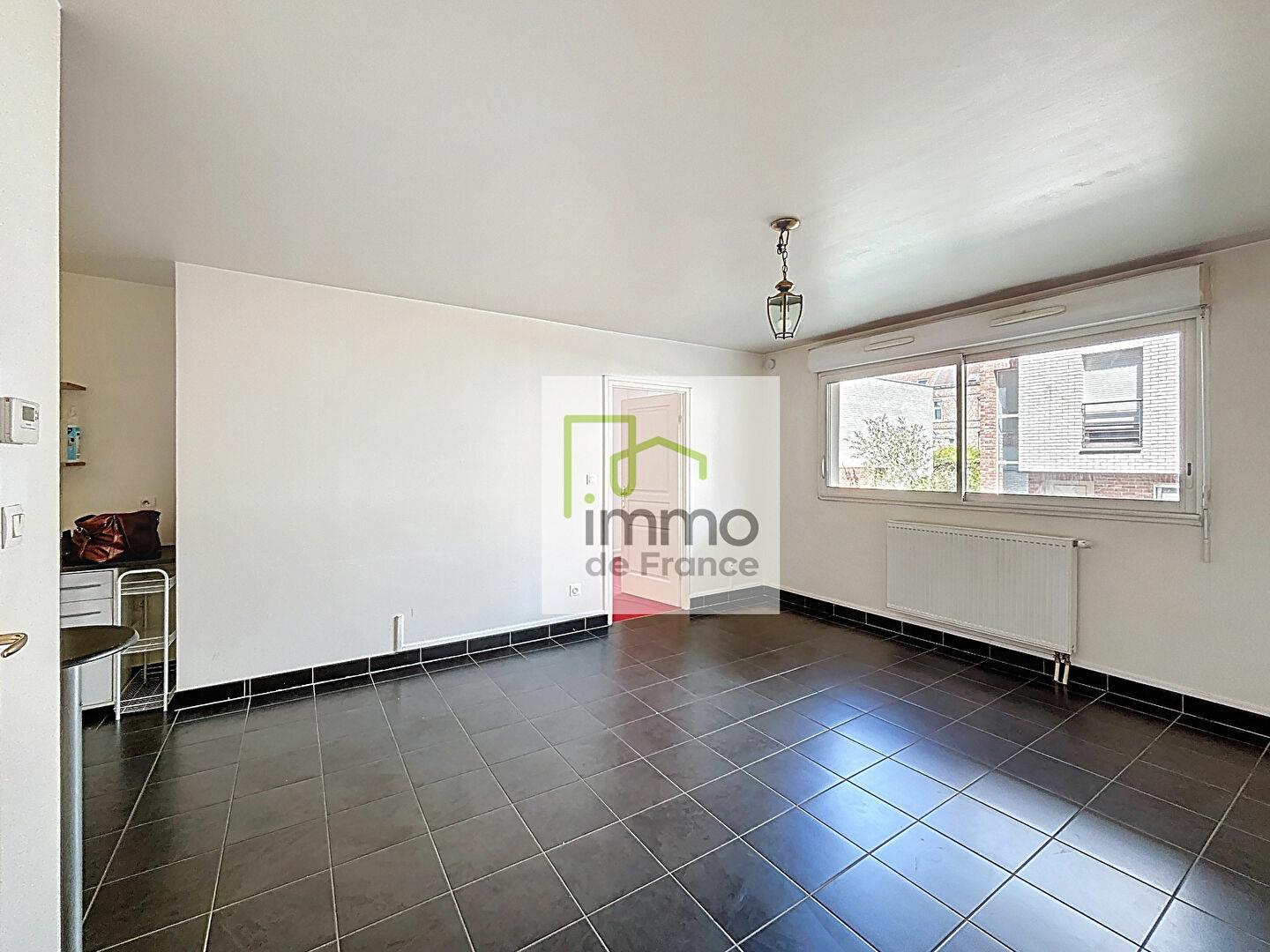 Maison à louer, 43m², Lille