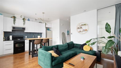 Purchase: Apartment