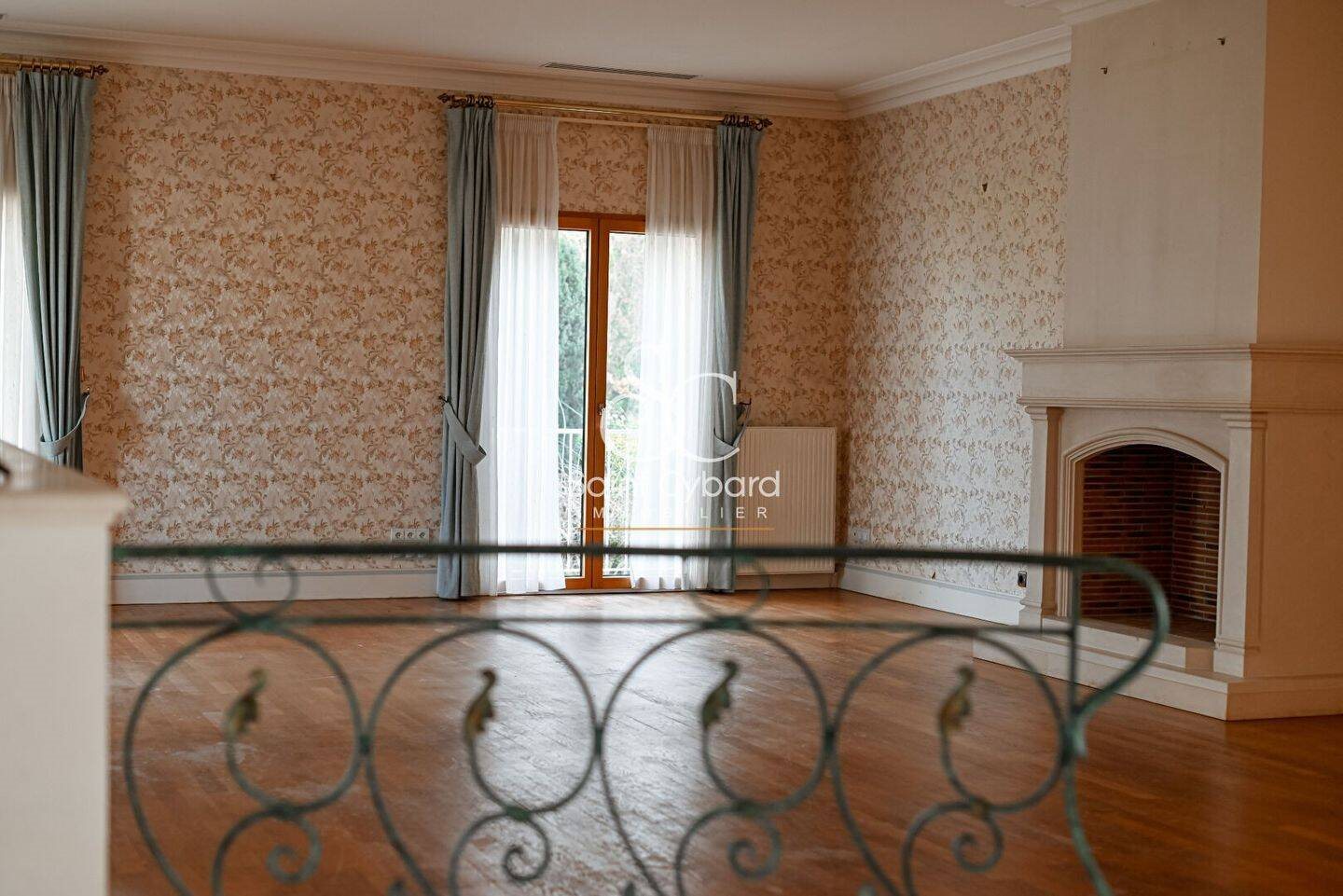 Maison à vendre, 293m², L'Isle-d'Espagnac