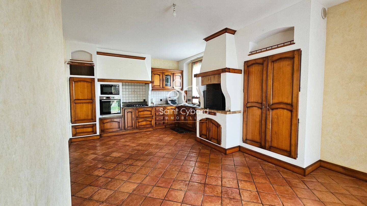 Maison à vendre, 293m², L'Isle-d'Espagnac