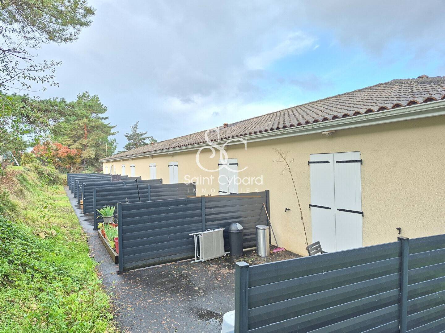 Appartement à vendre, 371m², La Couronne