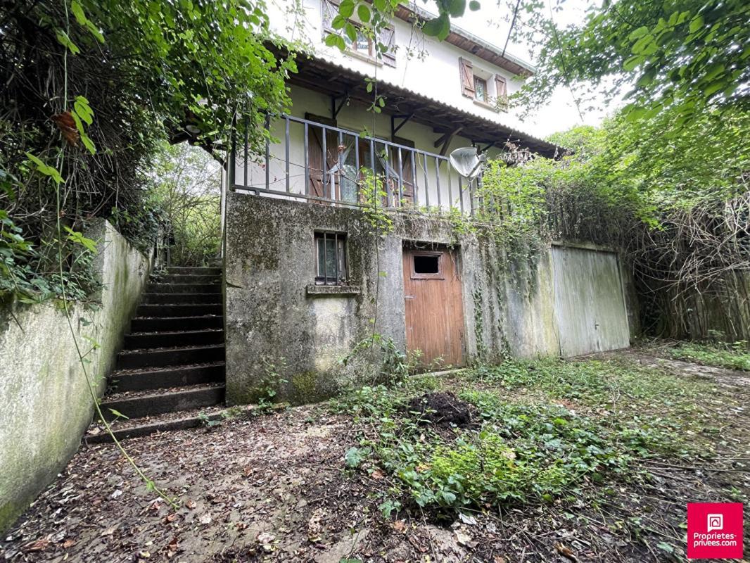 Maison à vendre, 92m², Saint-Maurice-sur-Aveyron