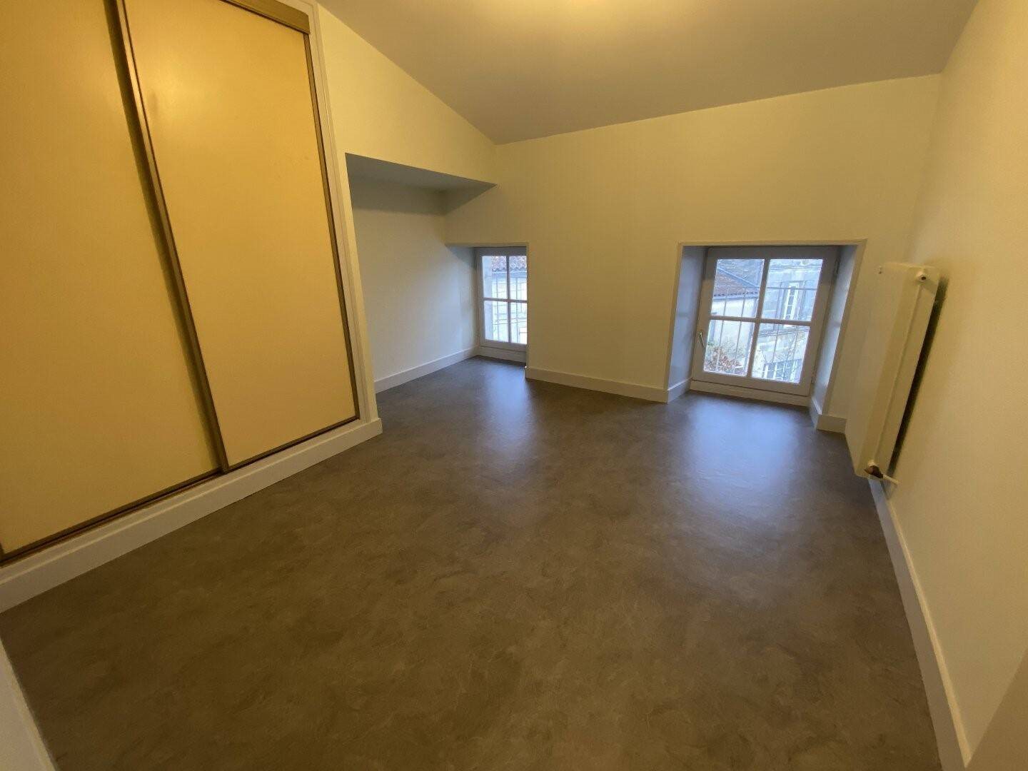 Appartement à louer, 47m², Jarnac