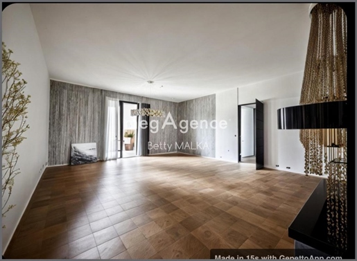 Advert picture