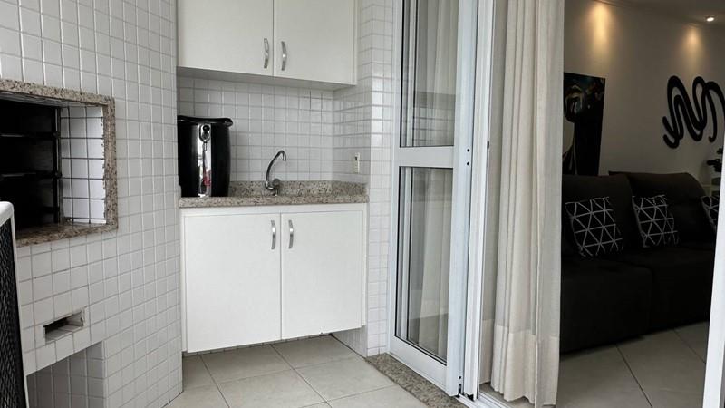 Purchase: Apartment (11250-000)