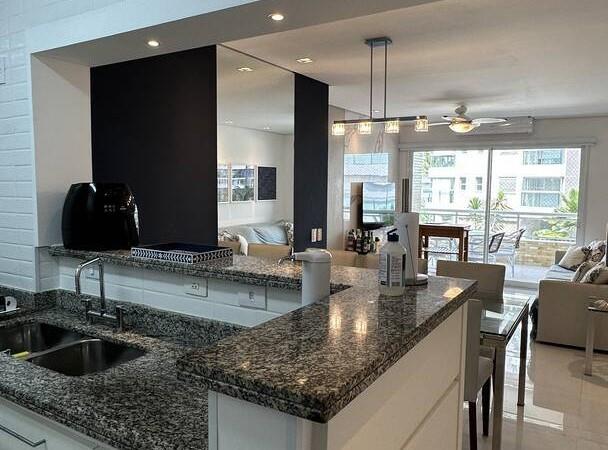 Purchase: Apartment (11250-000)