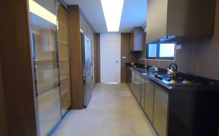 Purchase: Apartment (18048-000)