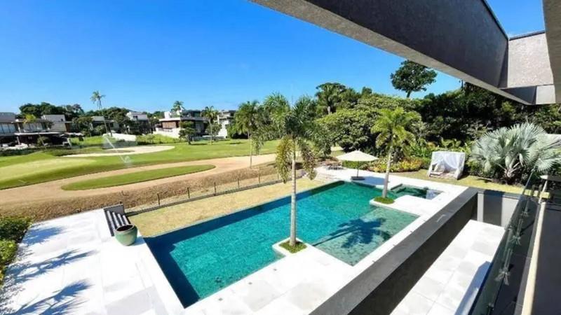 Purchase: House (11250-000)
