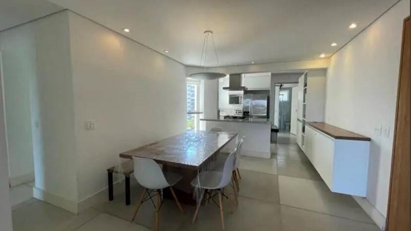 Purchase: Apartment (11250-000)