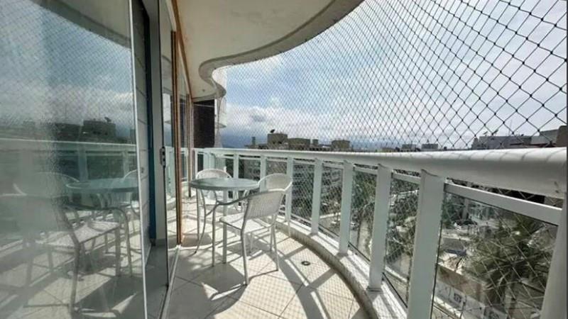 Purchase: Apartment (11250-000)