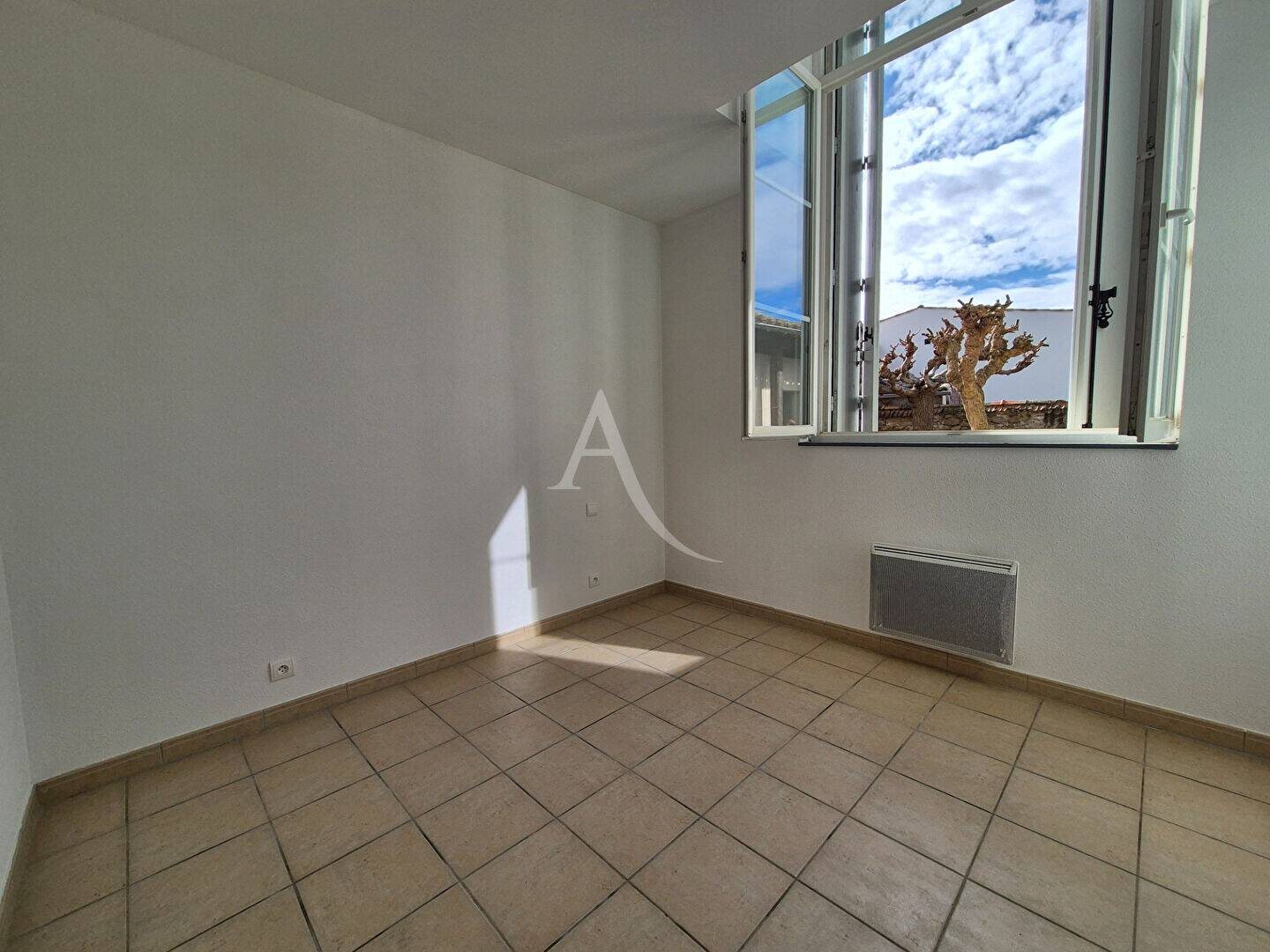 Appartement à louer, 56m², Gardie