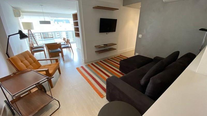 Purchase: House (04543-000)