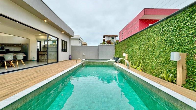 Purchase: House (11678-090)