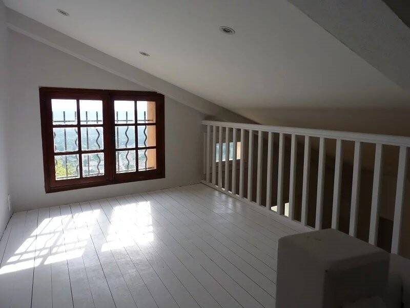 Appartement à louer, 110m², Fayence