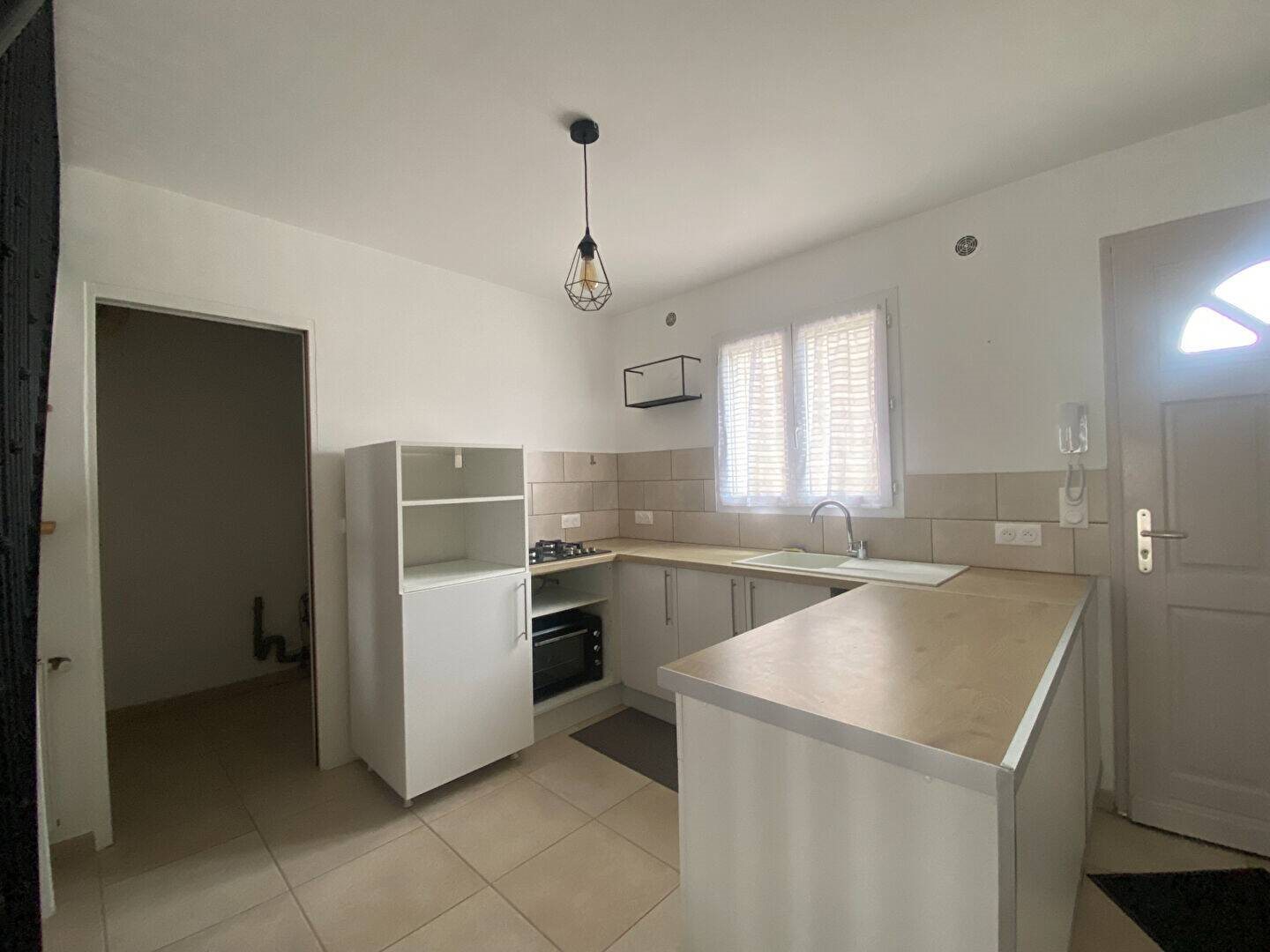 Maison à louer, 79m², Monteux