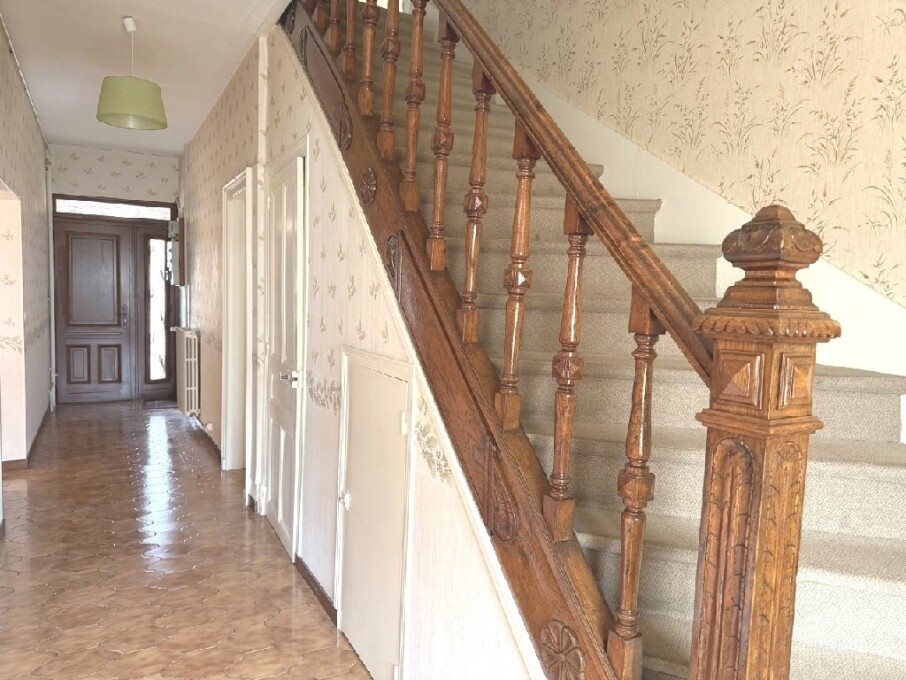 Maison à vendre, 194m², Wasigny
