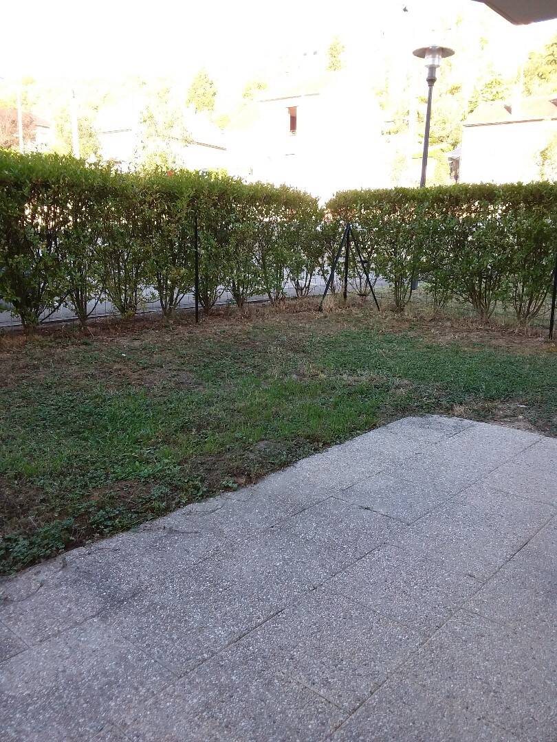 Appartement à louer, 70m², Paron