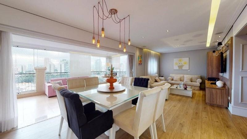 Purchase: Apartment (05018-000)
