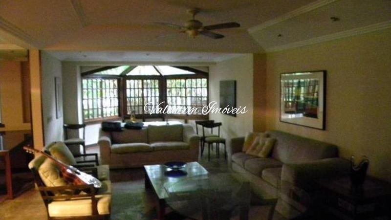 Excellent condominium house for sale in Barra da Tijuca with