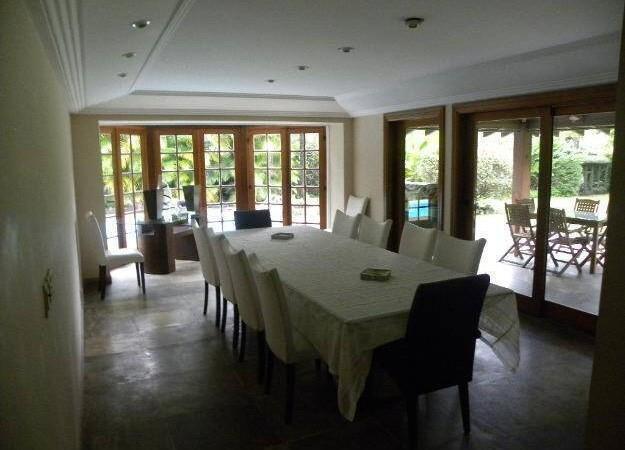 Excellent condominium house for sale in Barra da Tijuca with