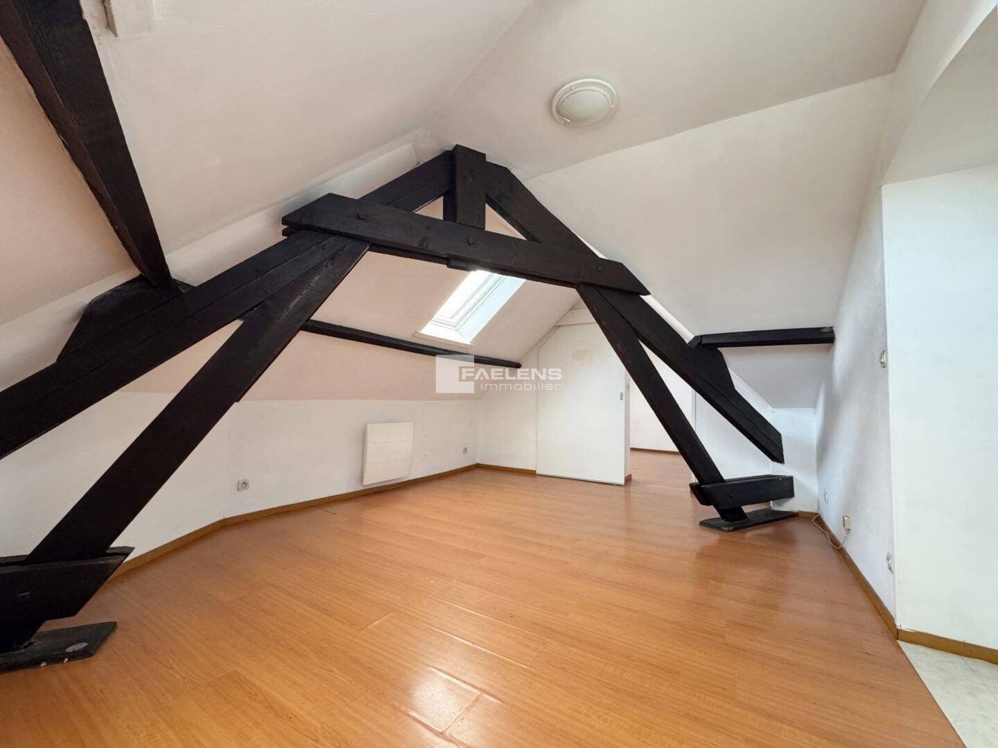 Appartement à louer, 24m², Houplines