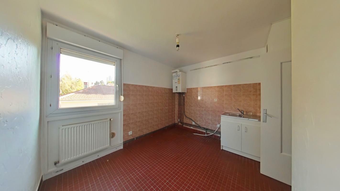 Appartement à louer, 56m², Saint-Etienne