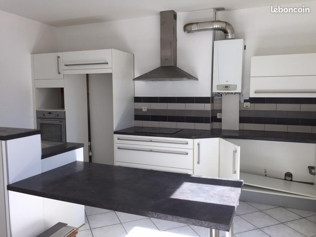 Appartement à louer, 74m², Saint-Etienne