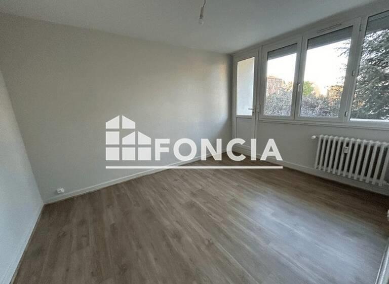 Appartement à louer, 81m², Saint-Etienne