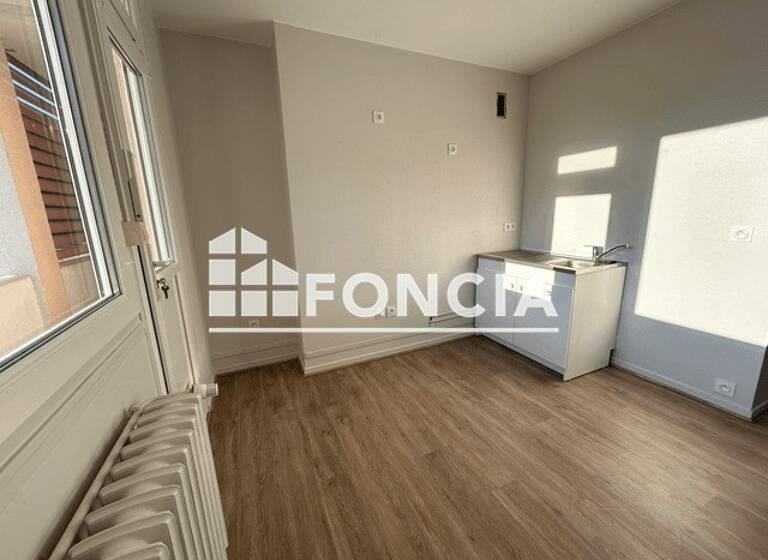 Appartement à louer, 81m², Saint-Etienne