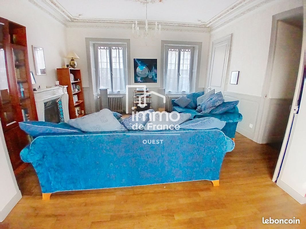 Maison à vendre, 200m², Saint-Jean-sur-Mayenne