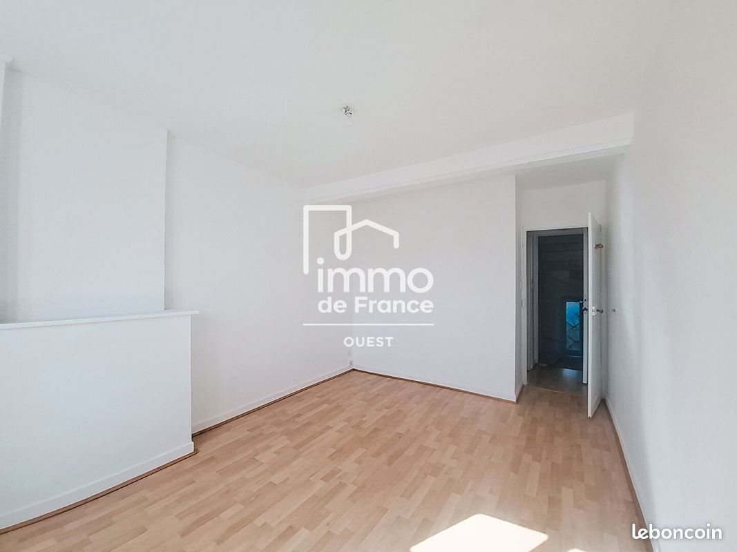 Appartement à louer, 23m², Evron