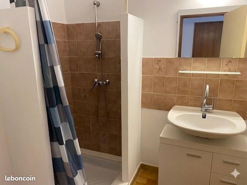 Appartement à louer, 27m², Crest