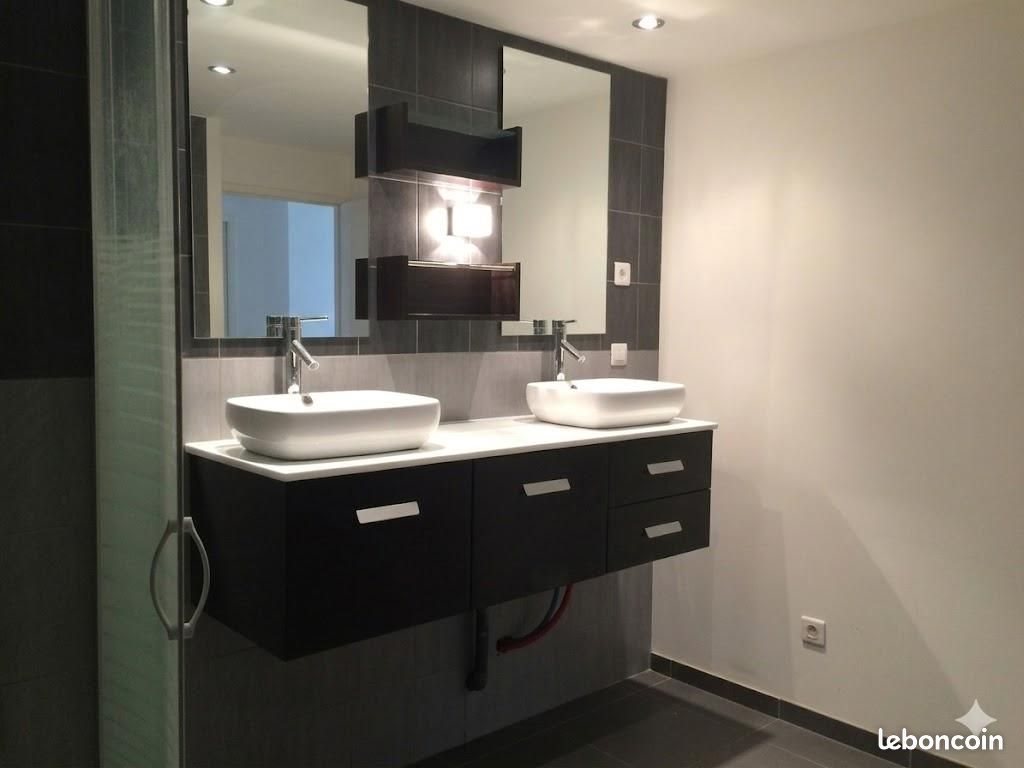 Appartement à louer, 59m², Crest