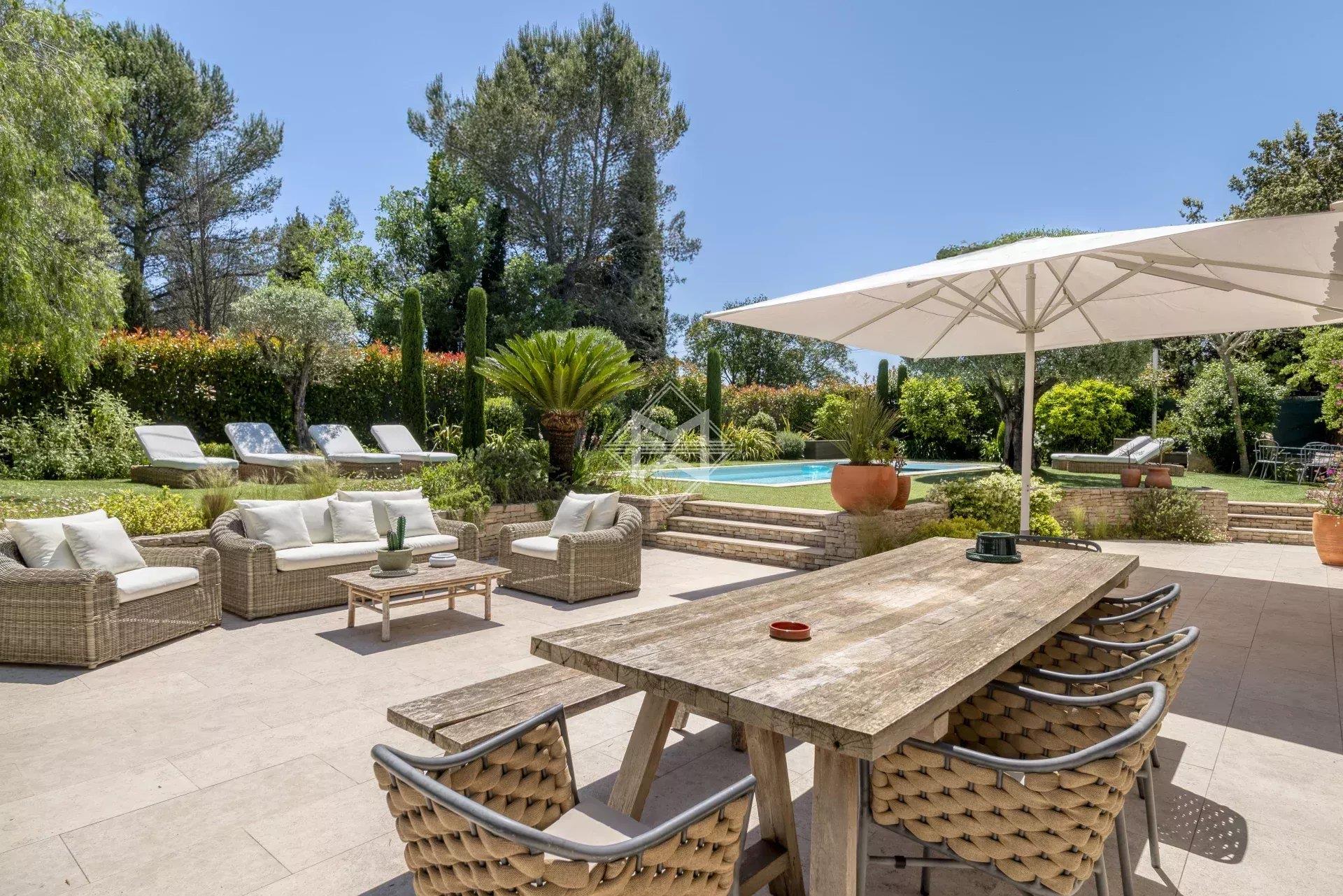 Charming fully renovated provençal
