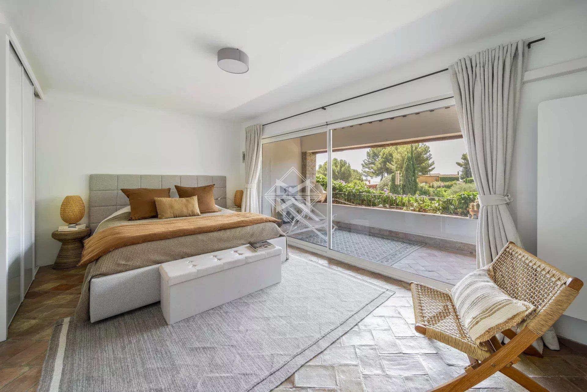 Rare: Lovely house in the heart of the village