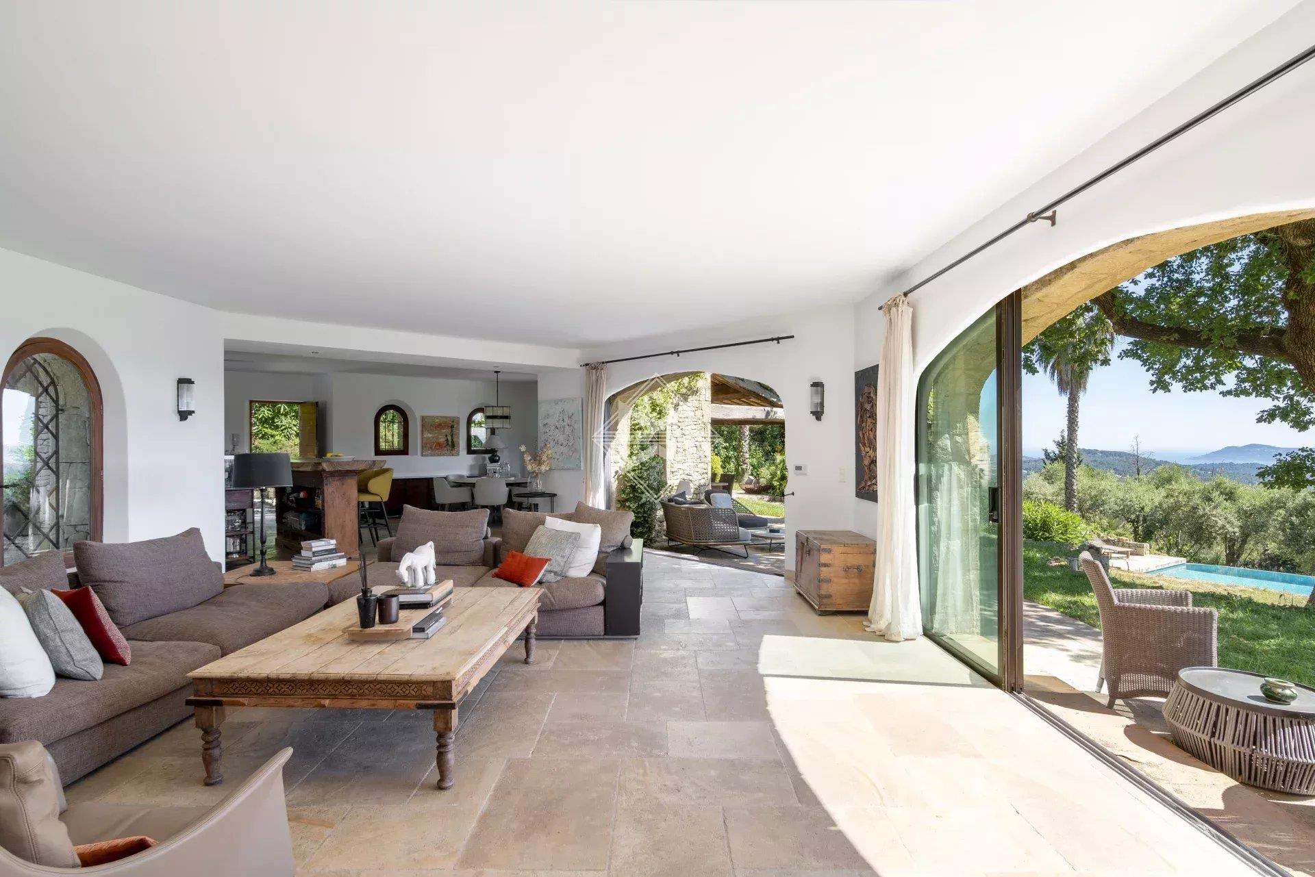 Charming stone house with panoramic view