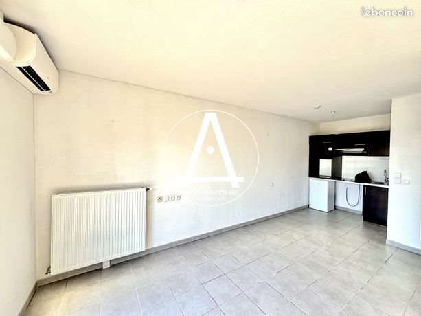 Appartement à louer, 33m², Saint-Geniès-Bellevue