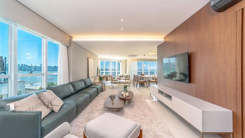 Purchase: Apartment (88330-003)