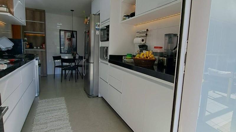 Purchase: House (06543-001)