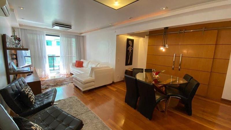 Purchase: House (28907-000)