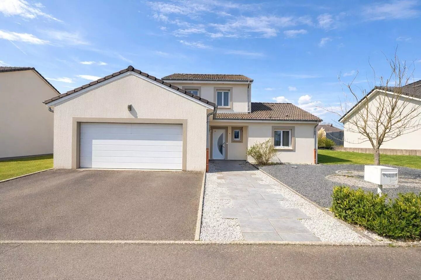 Maison à vendre, 123m², Mainvillers