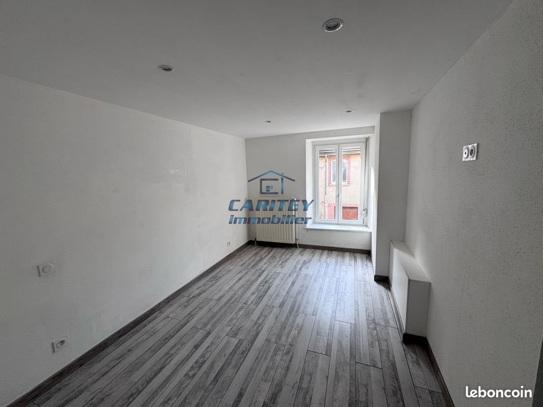 Appartement à louer, 84m², Luxeuil-les-Bains