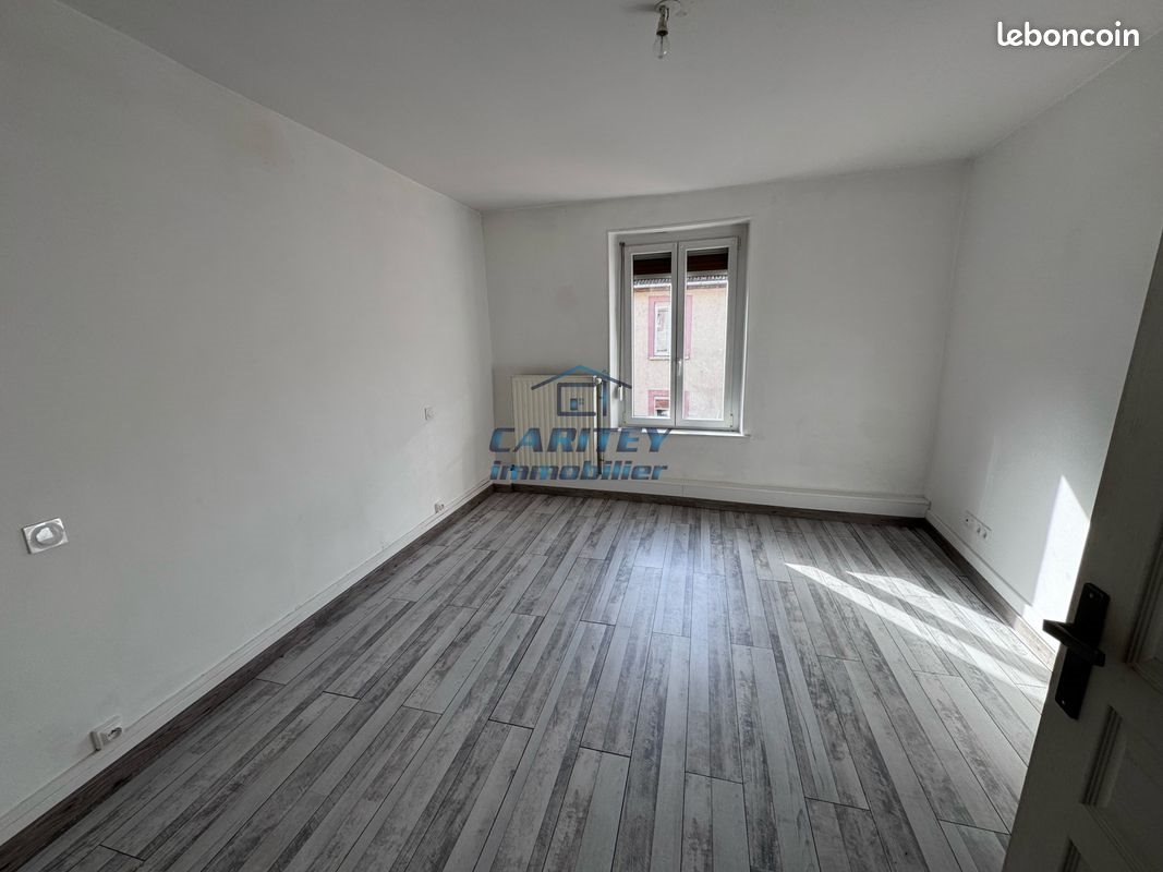 Appartement à louer, 84m², Luxeuil-les-Bains