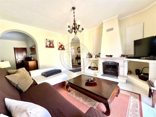 3 bedroom villa +1 rustic style - Areeiro