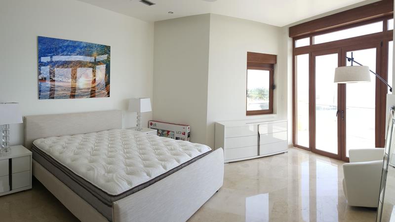 Purchase: Apartment